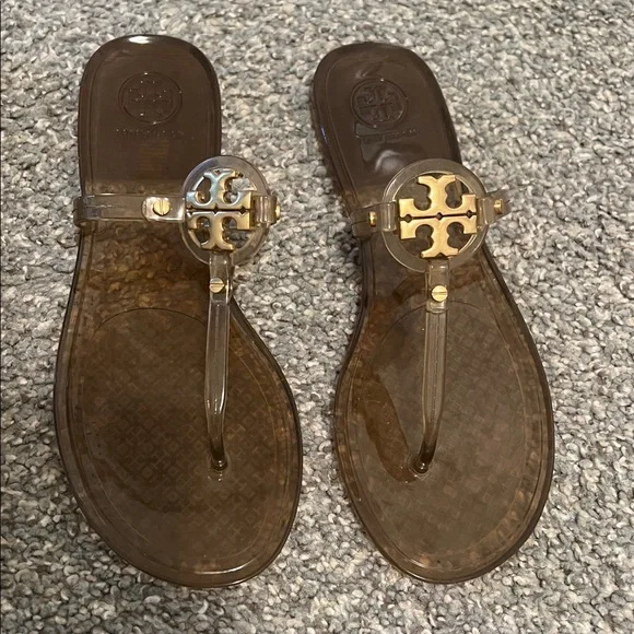 Tory Burch jelly thong sandals. 6 - Picture 3 of 11
